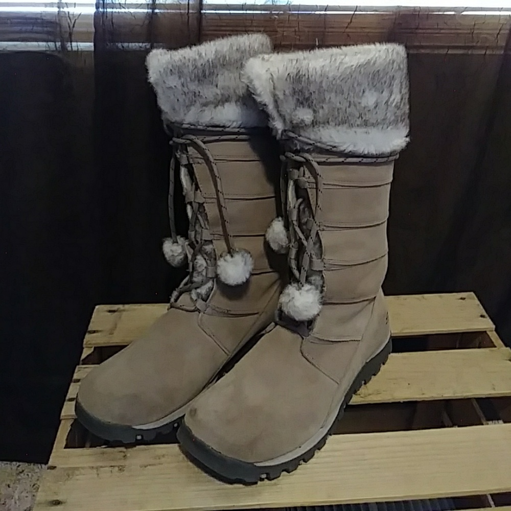 SKETCHERS Leather & Faux Fur Lined Boots